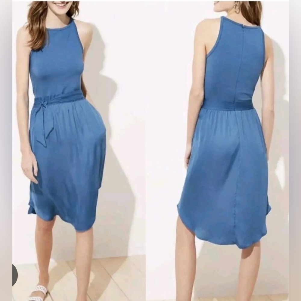 LOFT Dress Women's Sz: 12 Blue
Mixed Media Tie Waist Midi Sleeveless dress